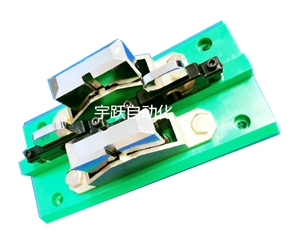 带通讯功能充电刷